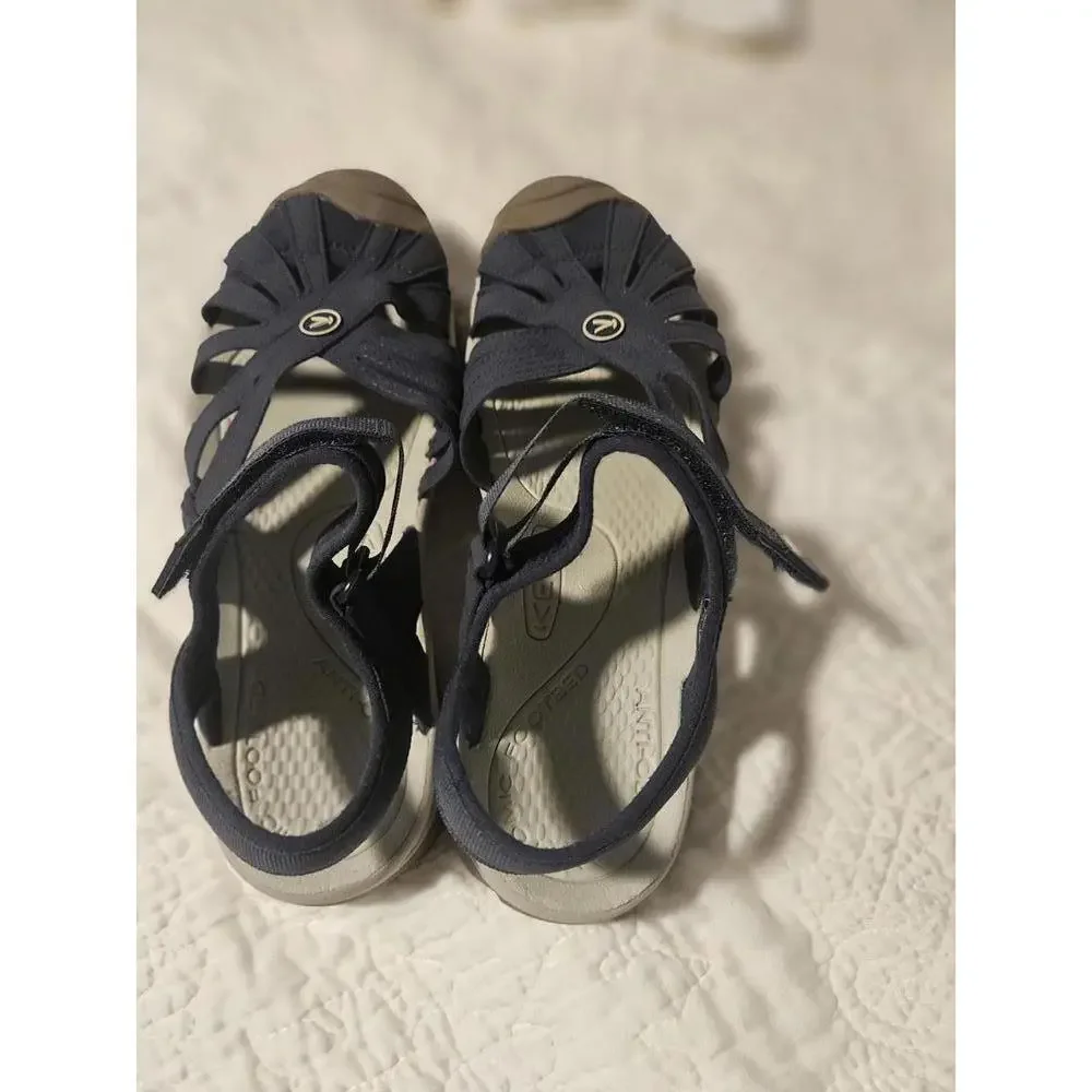 Keen sz 9.5 NEW sandals - Picture 3 of 5